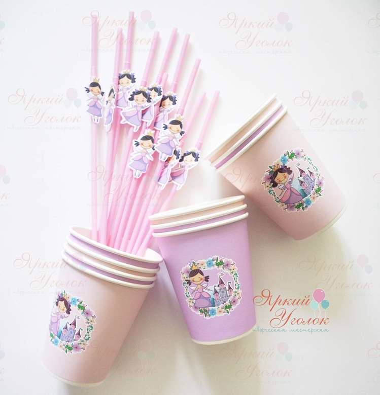 Питьевые стаканчики "Принцессы"