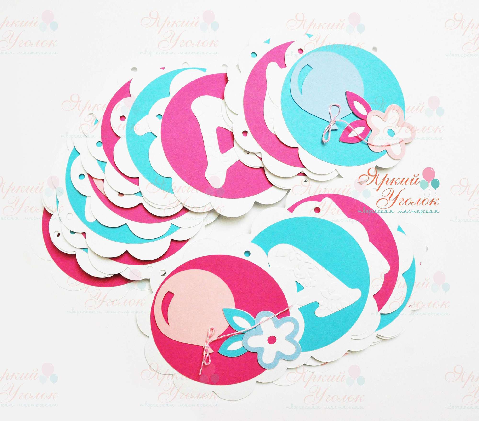 Гирлянда ажурные круги (простые) многослойная c цветами