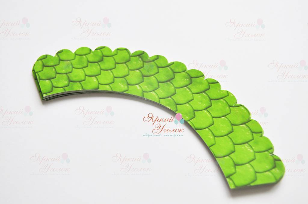 Юбочки для капкейков чешуйки