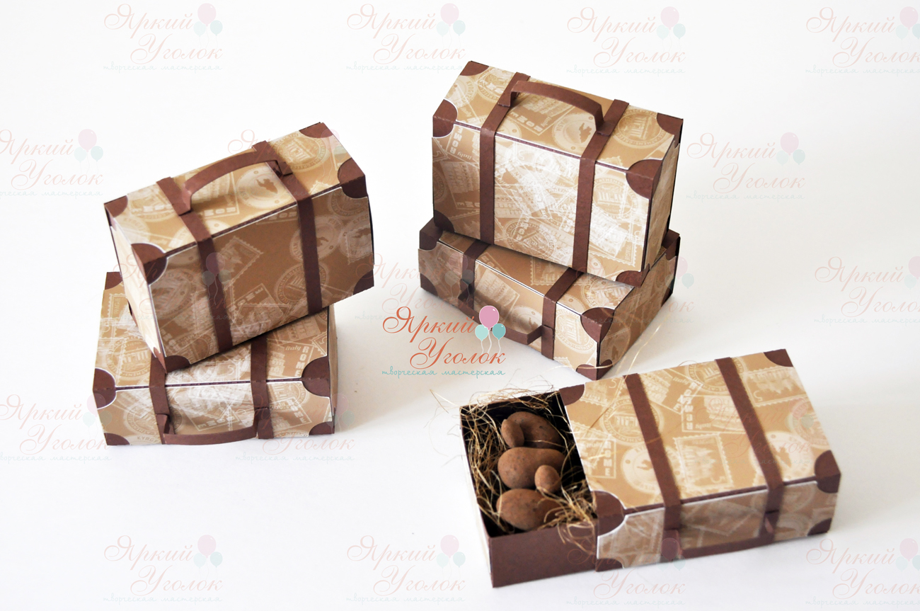 Бонбоньерки - коробочки пеналы "Чемоданчик"