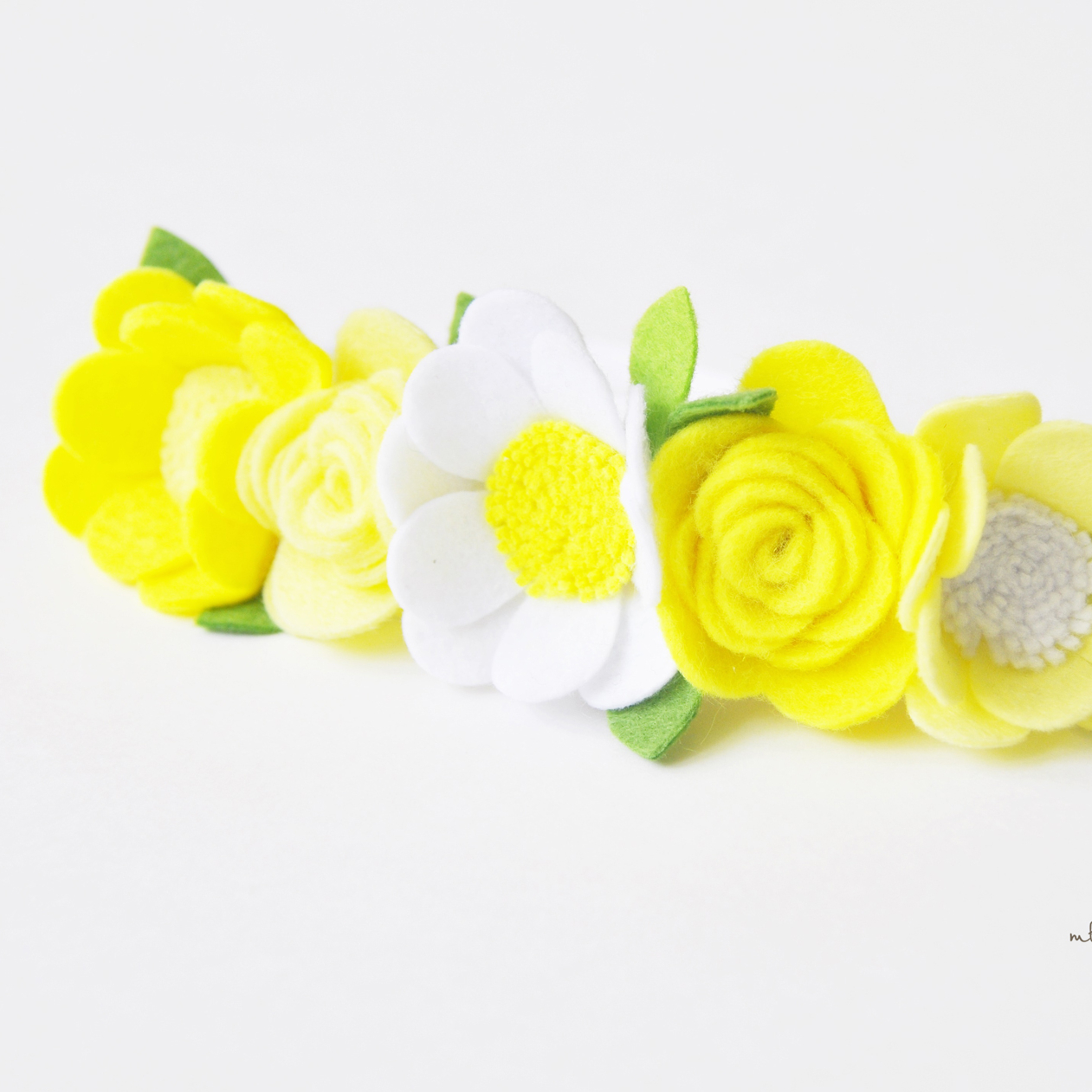 ПОВЯЗКА ЖЕЛТЫЕ ЦВЕТЫ