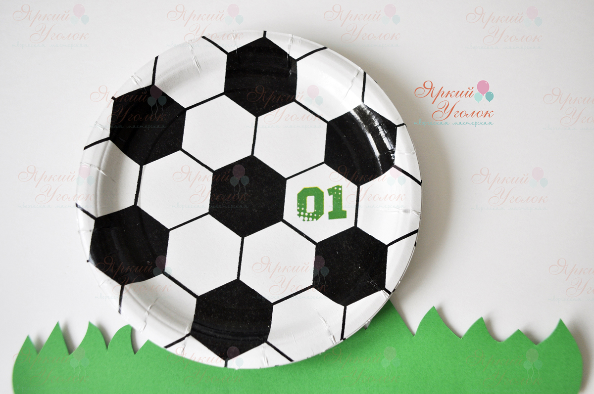 Бумажные тарелки с рисунком "Футбол"