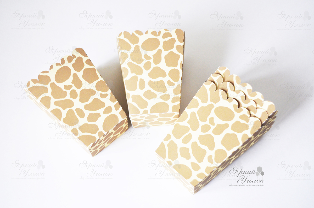 Стаканчики для сладостей или попкорна с принтом "Жирафы"