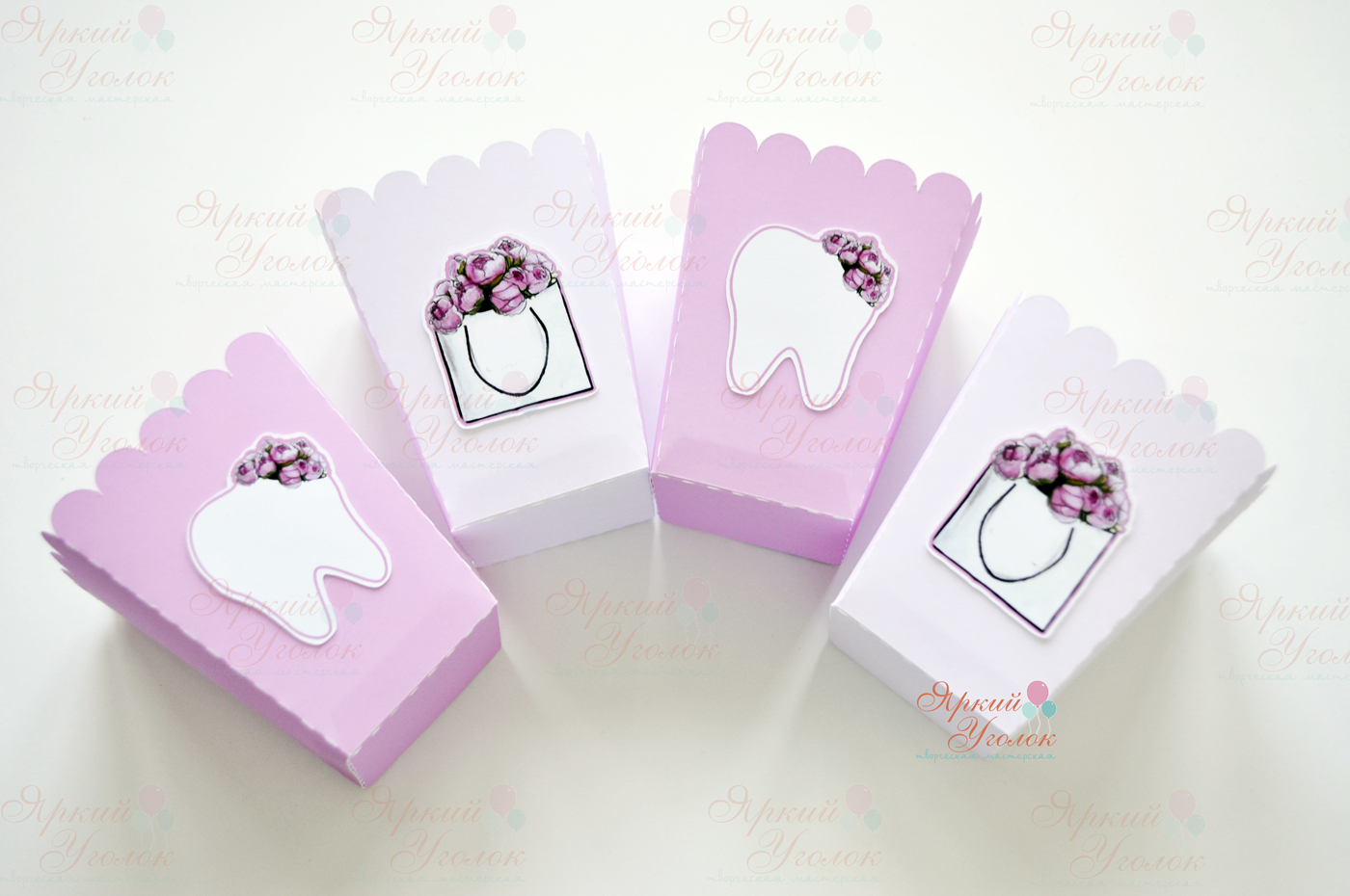 Стаканчики для сладостей или попкорна с напечатанным декором "Зубик и цветы"