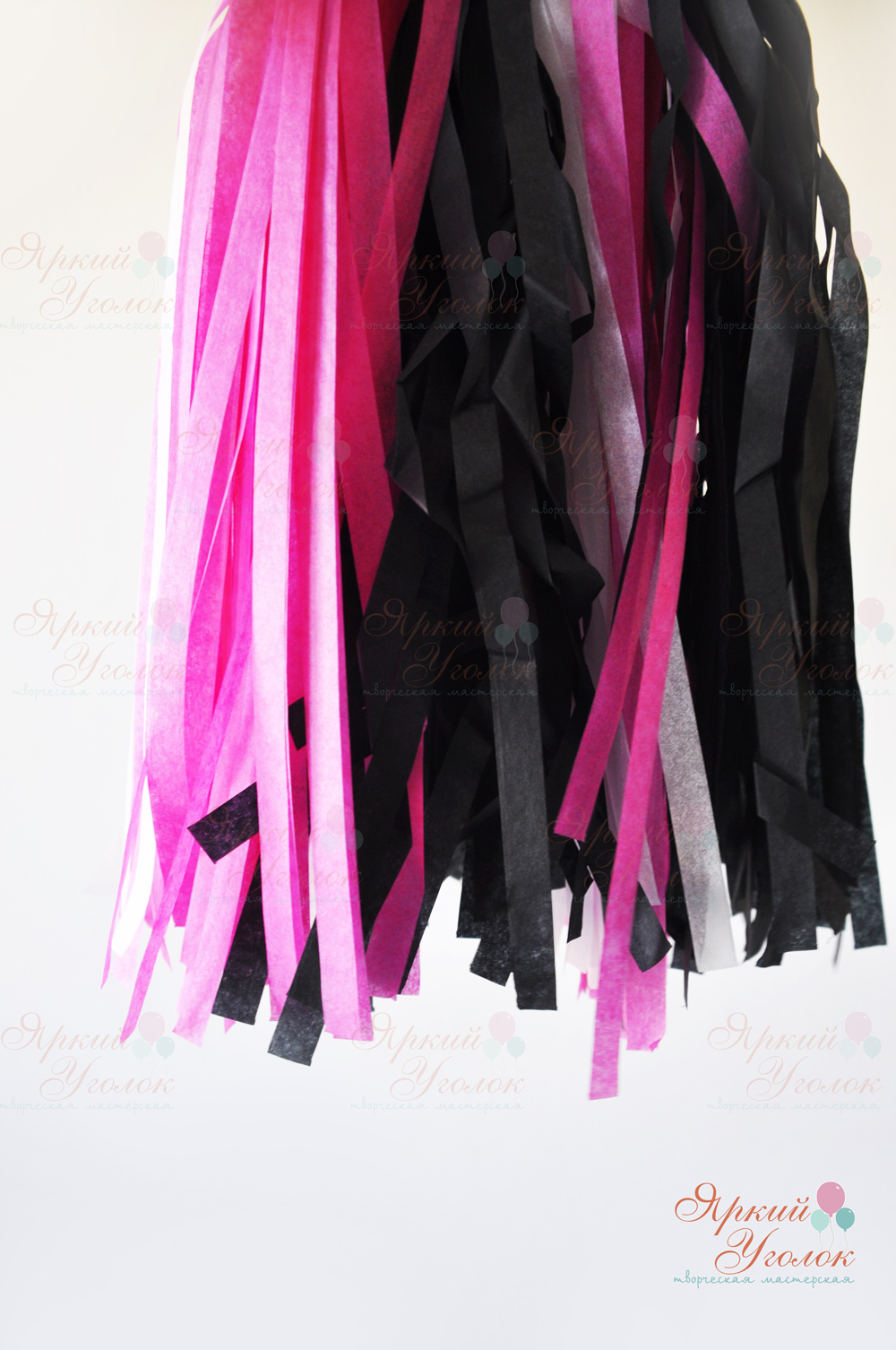 Тассел гирлянда (кисточки)