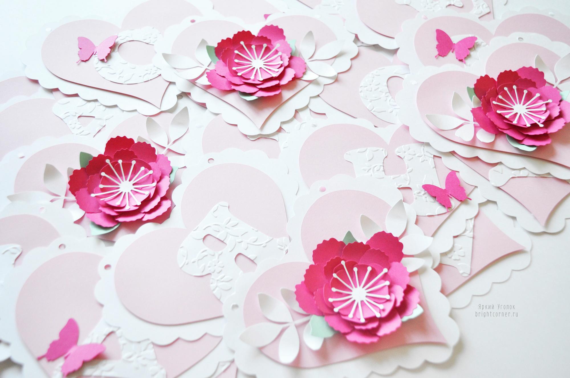 Гирлянда ажурные сердечки многослойная с цветами