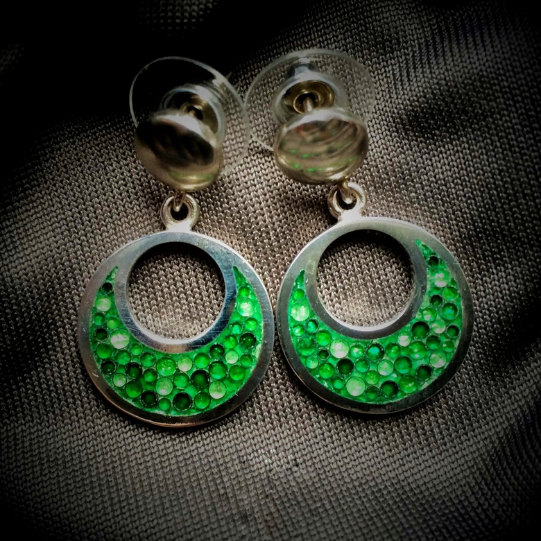 СЕРЬГИ "ЗЕЛЕНЫЙ ПОЛУМЕСЯЦ"