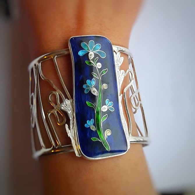 БРАСЛЕТ "ГОЛУБОЙ ЦВЕТОК"