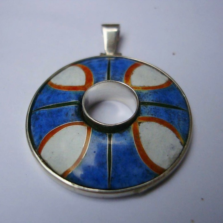 КУЛОН "ЛЕПЕСТКИ"