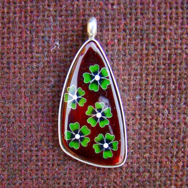 КУЛОН "ПЯТЬ КЛЕВЕРОВ"