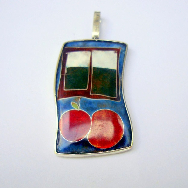 КУЛОН "ВИШЕНКИ"