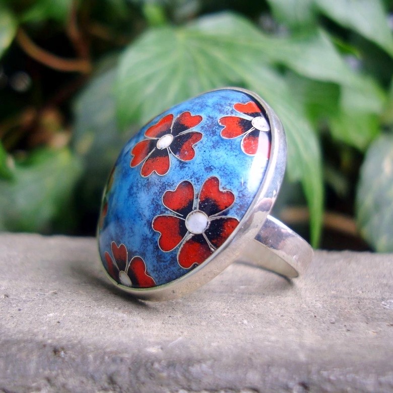 КОЛЬЦО "КРАСНЫЕ РОМАШКИ"