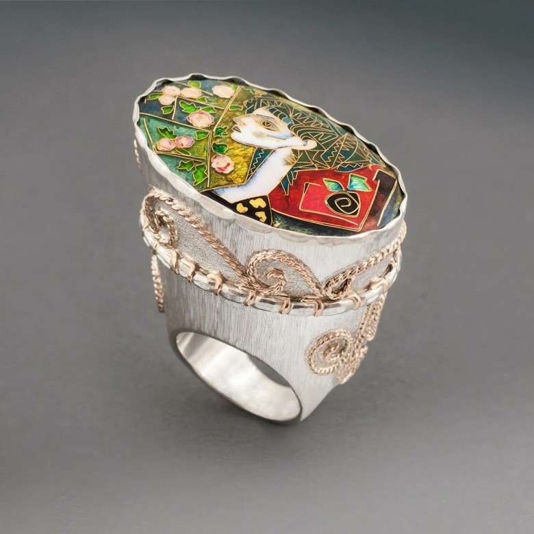 КОЛЬЦО "ДЕВУШКА"