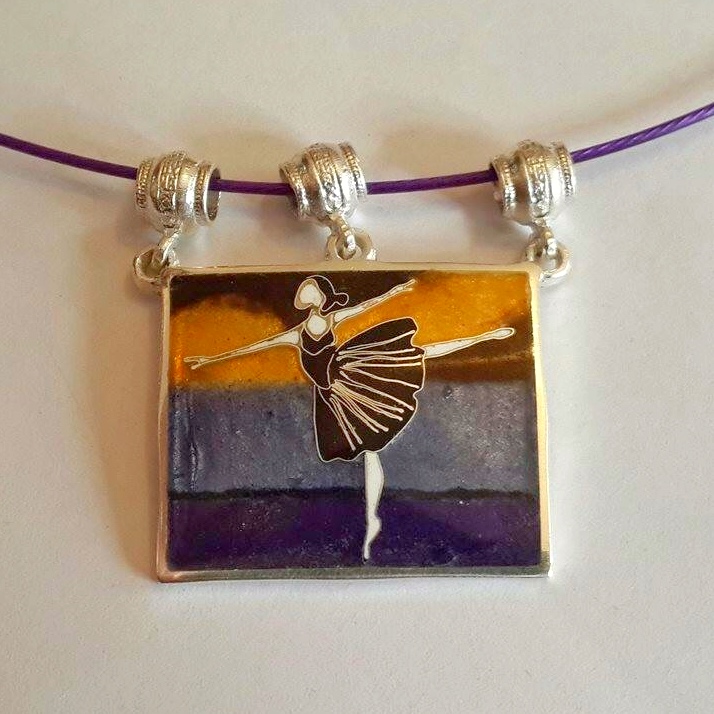 КУЛОН "ЧЕРНАЯ БАЛЕРИНА"