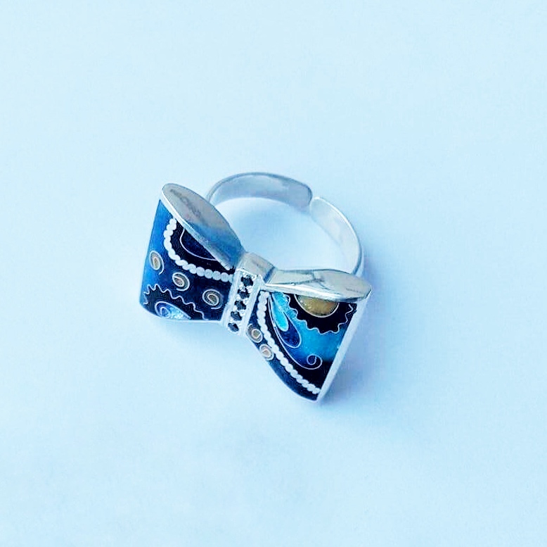 КОЛЬЦО "БАНТИК"