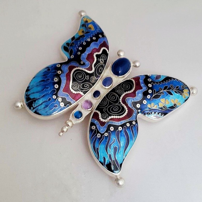 БРОШЬ "СИРЕНЕВАЯ БАБОЧКА"