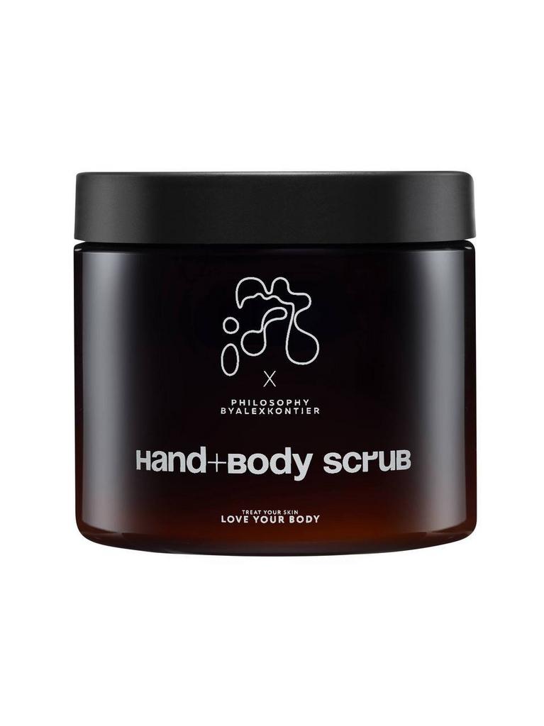 HAND+BODY SCRUB  Скраб с двумя видами сахара деликатно отшелушивает, выравнивает рельеф и улучшает обновление клеток кожи.