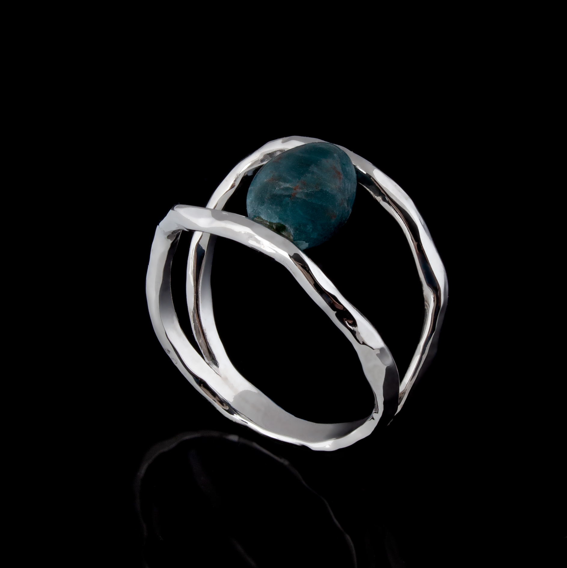 Ring Apatitу