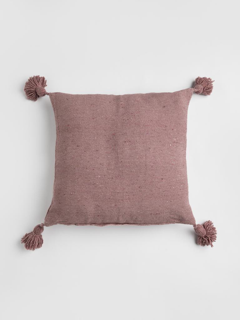 Марокканская подушка с помпонами Zina