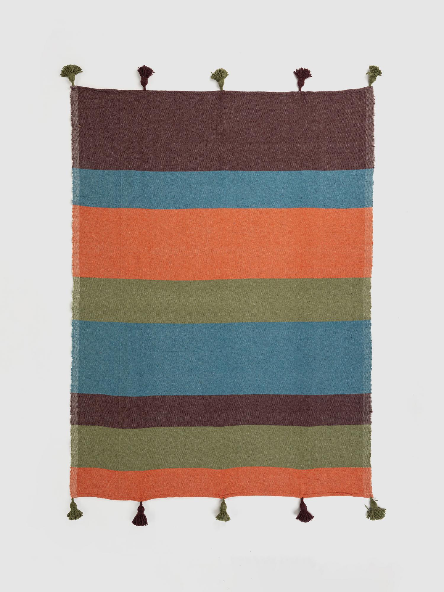 Марокканский плед с помпонами Nomad Chic "Candyra"