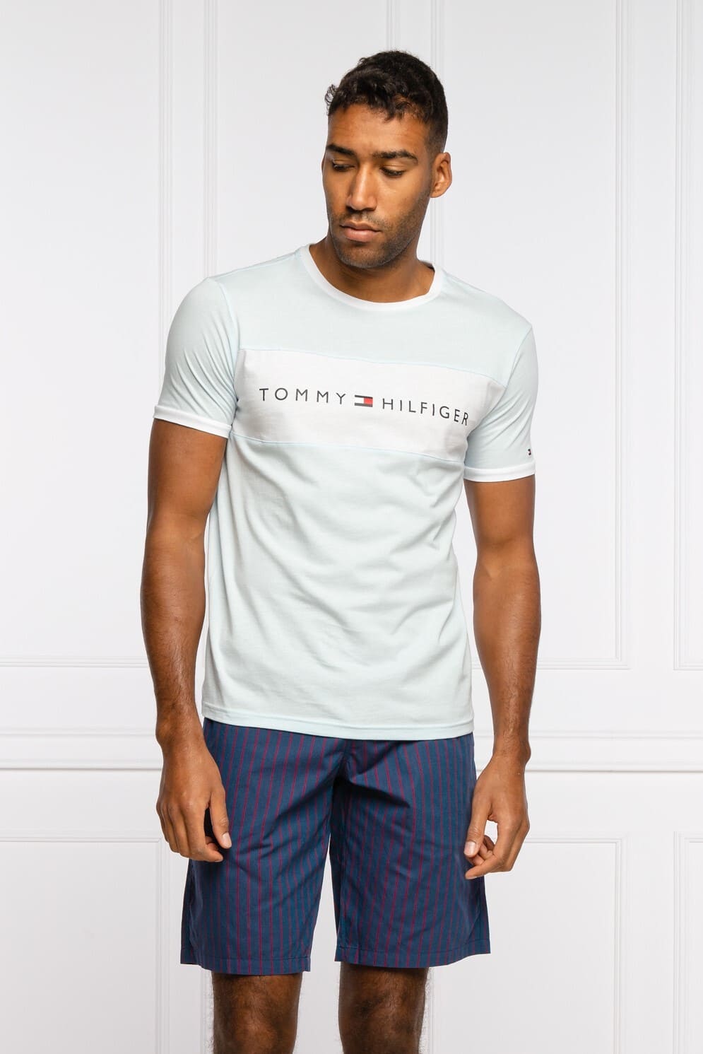 Мужские шорты-бермуды из хлопка с узором "в полоску" Emporio Armani 111205 1P576