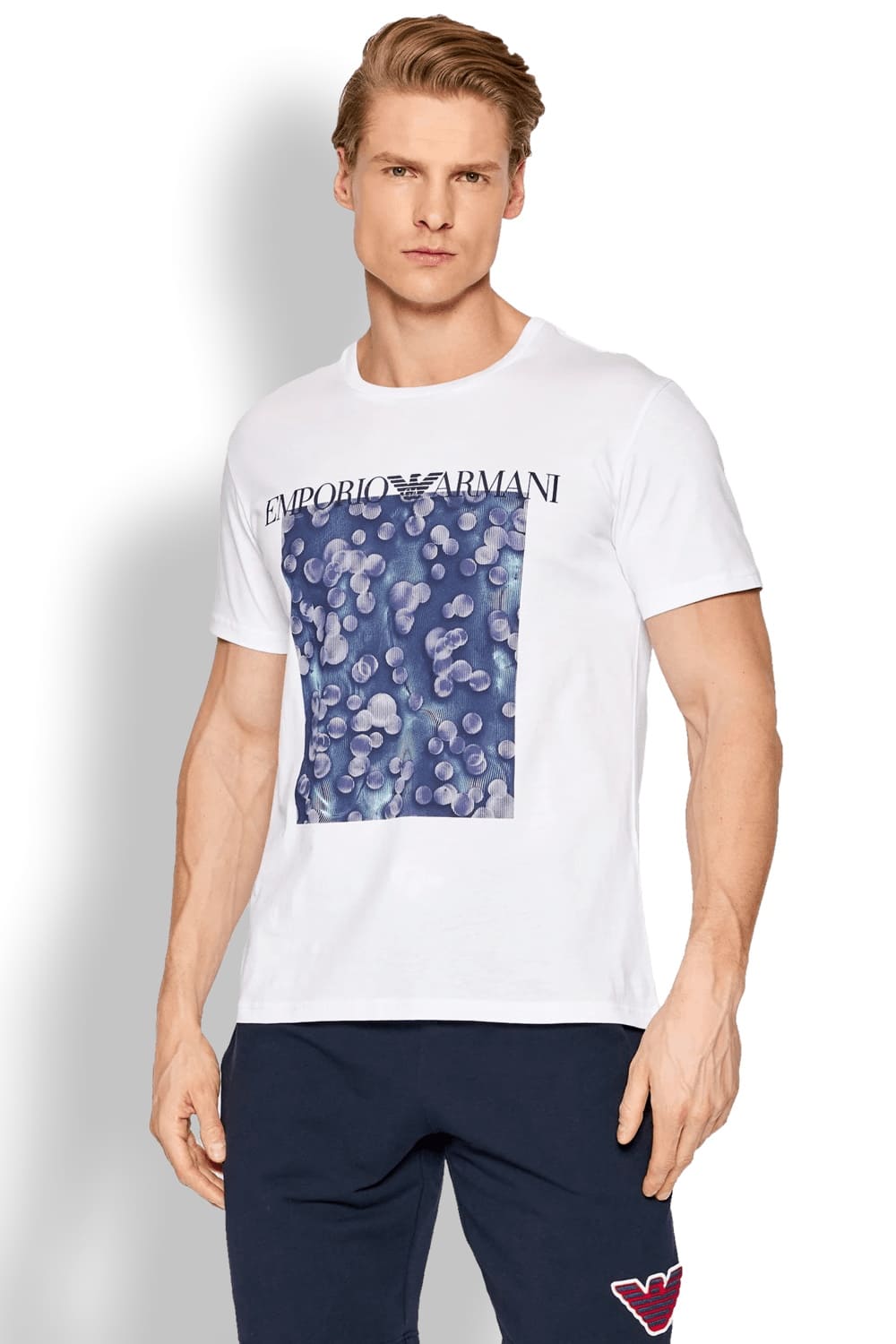 Мужская футболка из хлопка Emporio Armani 211818 2R468