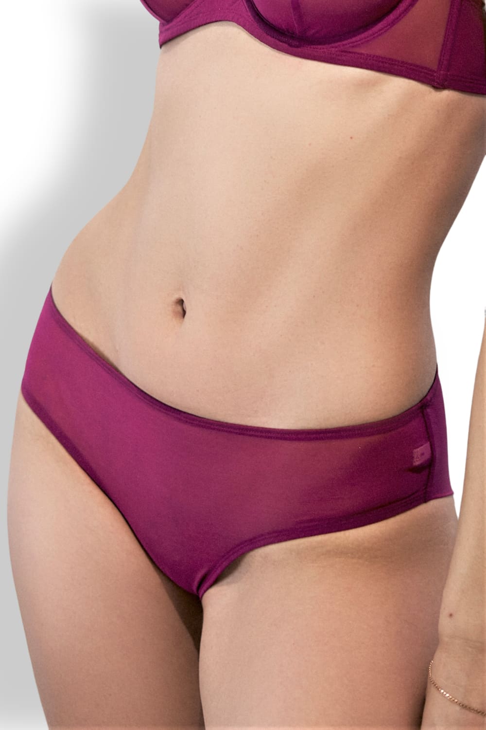 Трусы хипстеры из однотонного тюля D nu D L707 CU