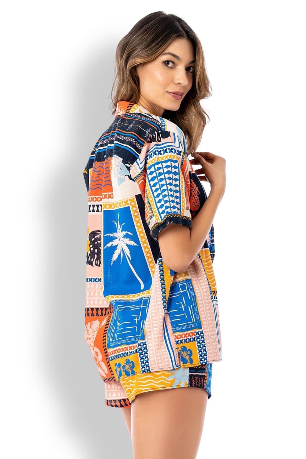 Удлиненная пляжная рубашка с коротким рукавом Maaji Paradise Postals Saona PT2026CLS002