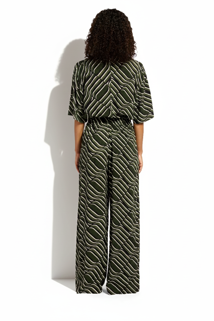 Комплект из рубашки с коротким рукавом и брюк палаццо JETS J61433/J61434