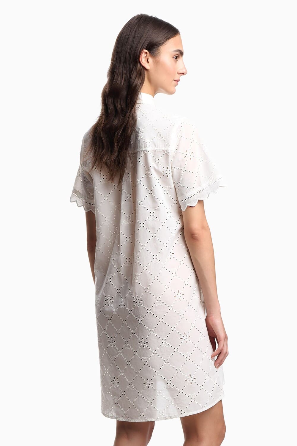 Ночная сорочка с вышивкой в технике «сангалло» Emporio Armani EW002737 AF19038