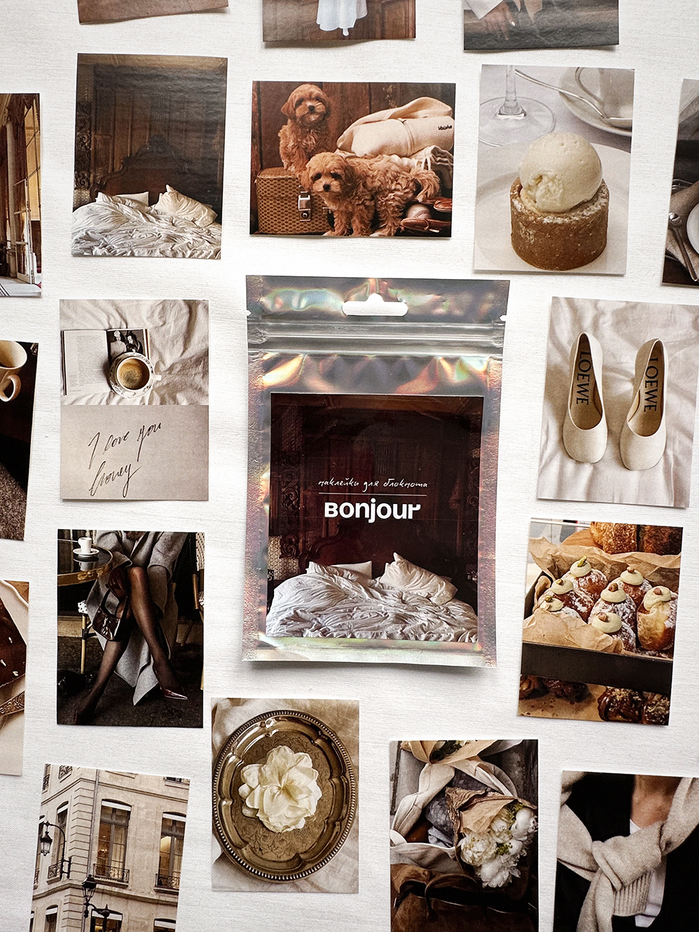 Наклейки «Bonjour!»