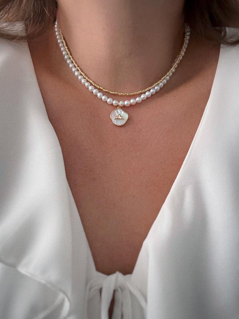 Комплект из двух чокеров (китовый хвостик, позолота)