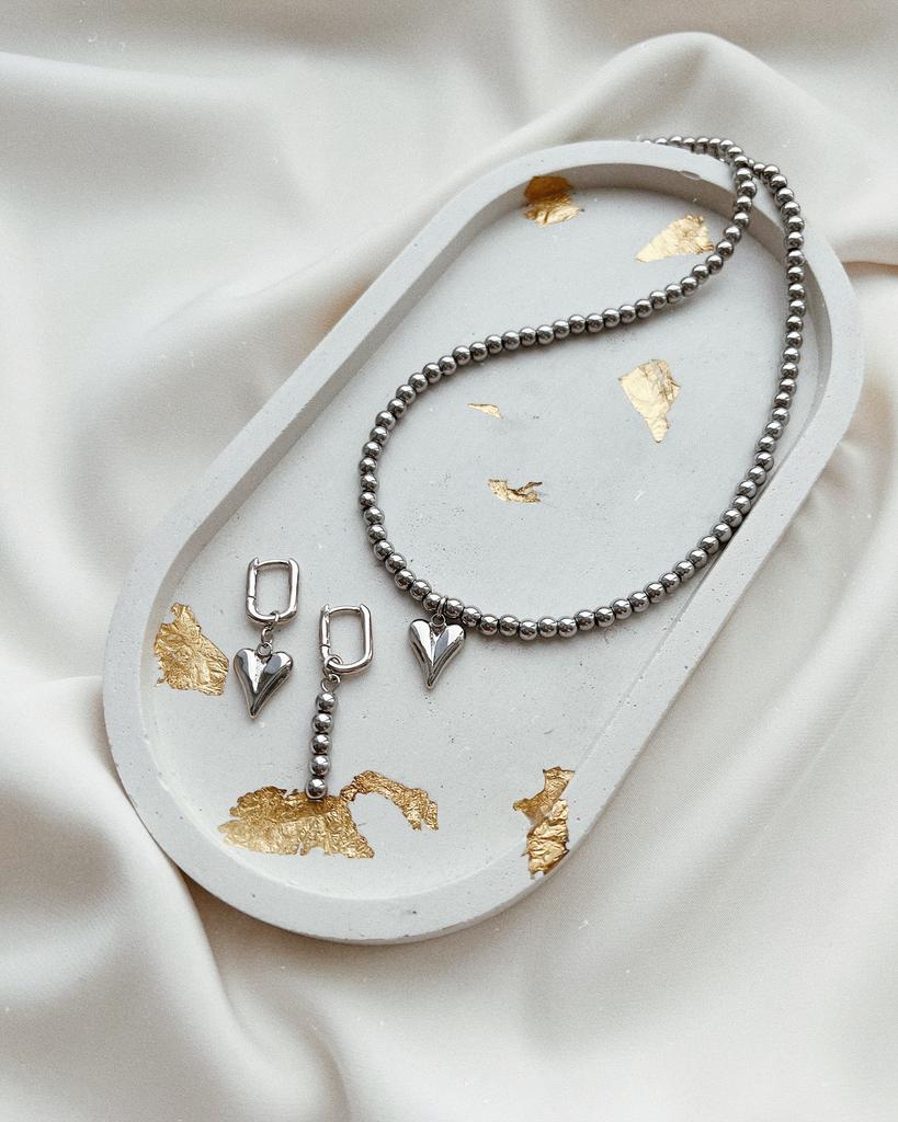 Комплект: чокер и серьги из гематита