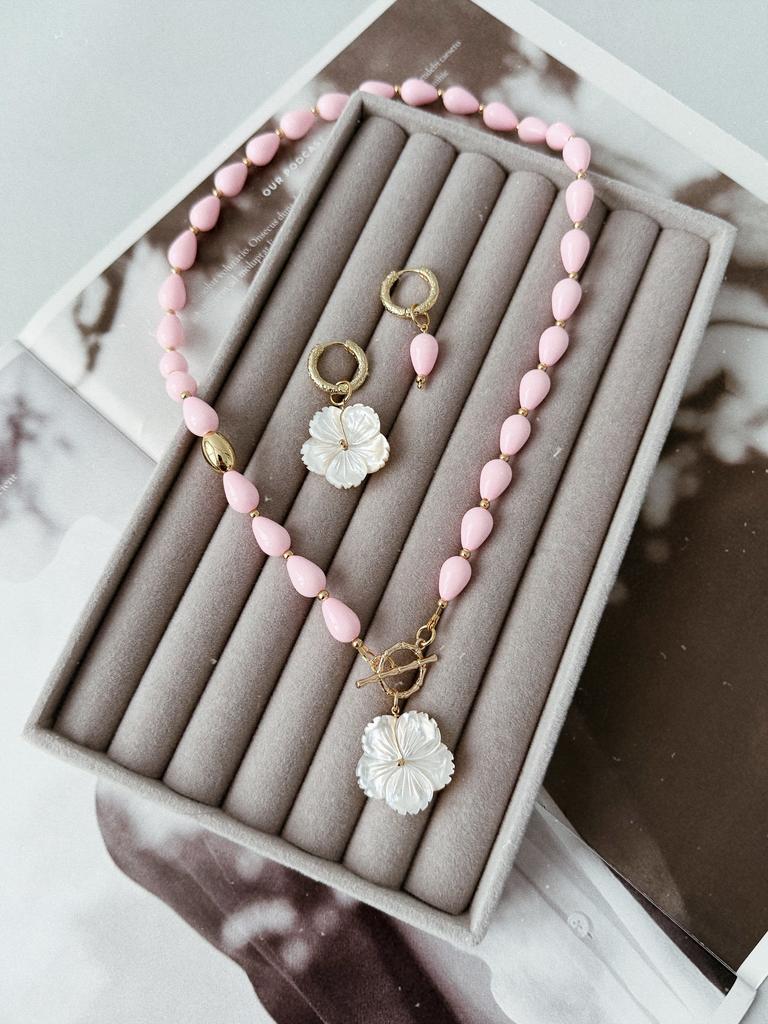 Комплект из жемчуга Майорка и перламутра (позолота)