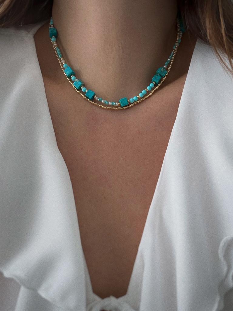 Комплект из двух чокеров (бирюзовый, позолота)