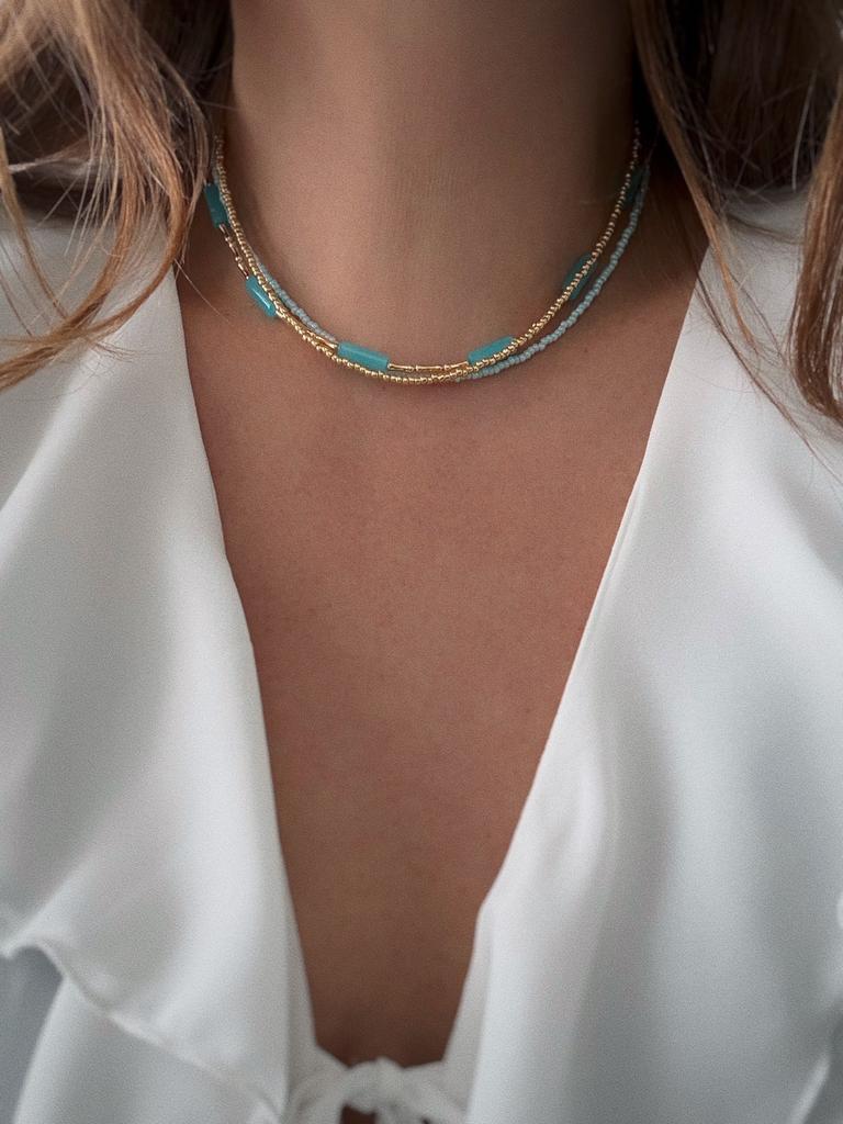 Комплект из трех чокеров (халцедон, бисер)