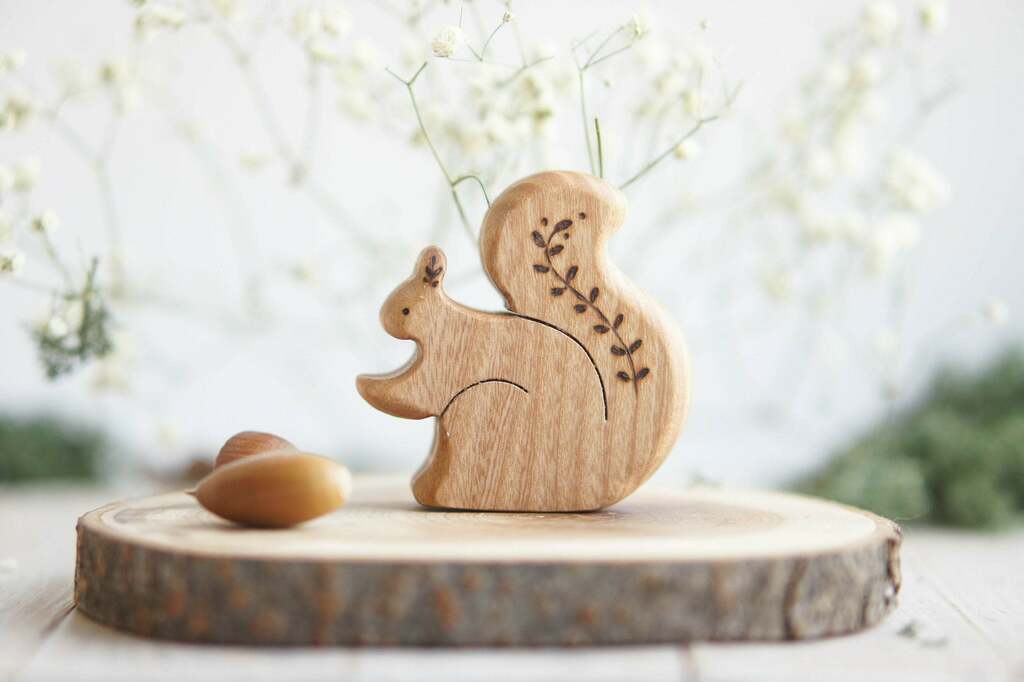 Wooden squirrel toy (dad) twig