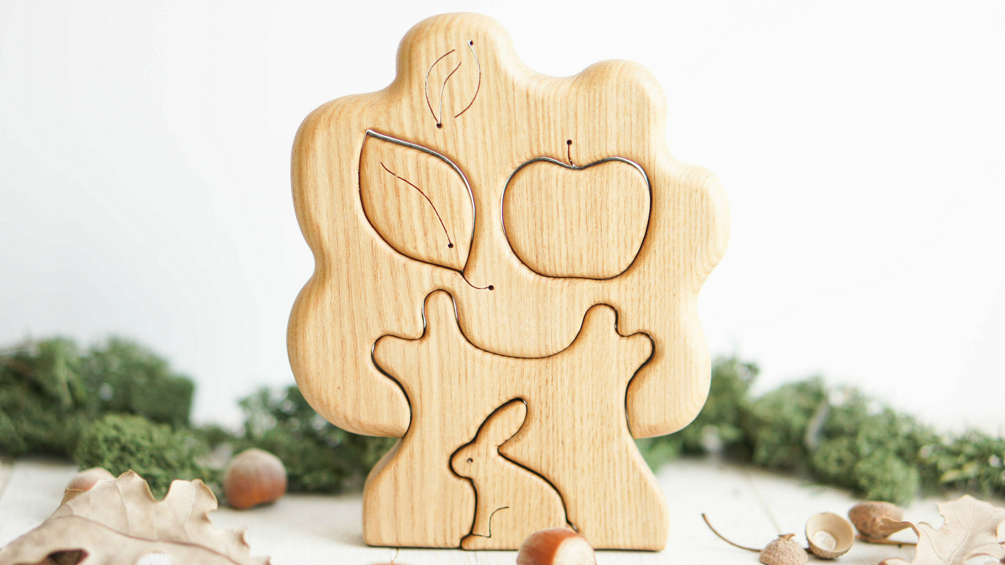 Tree apple and rabbit puzzle
