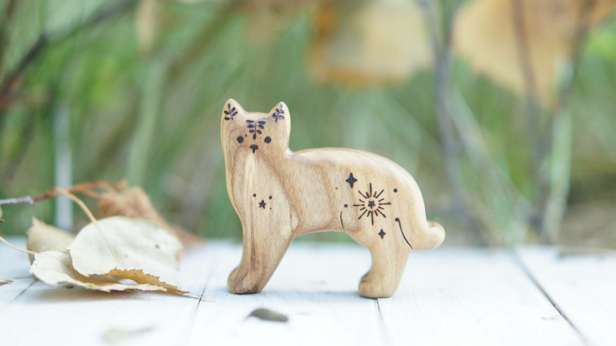 Wooden cat toy star