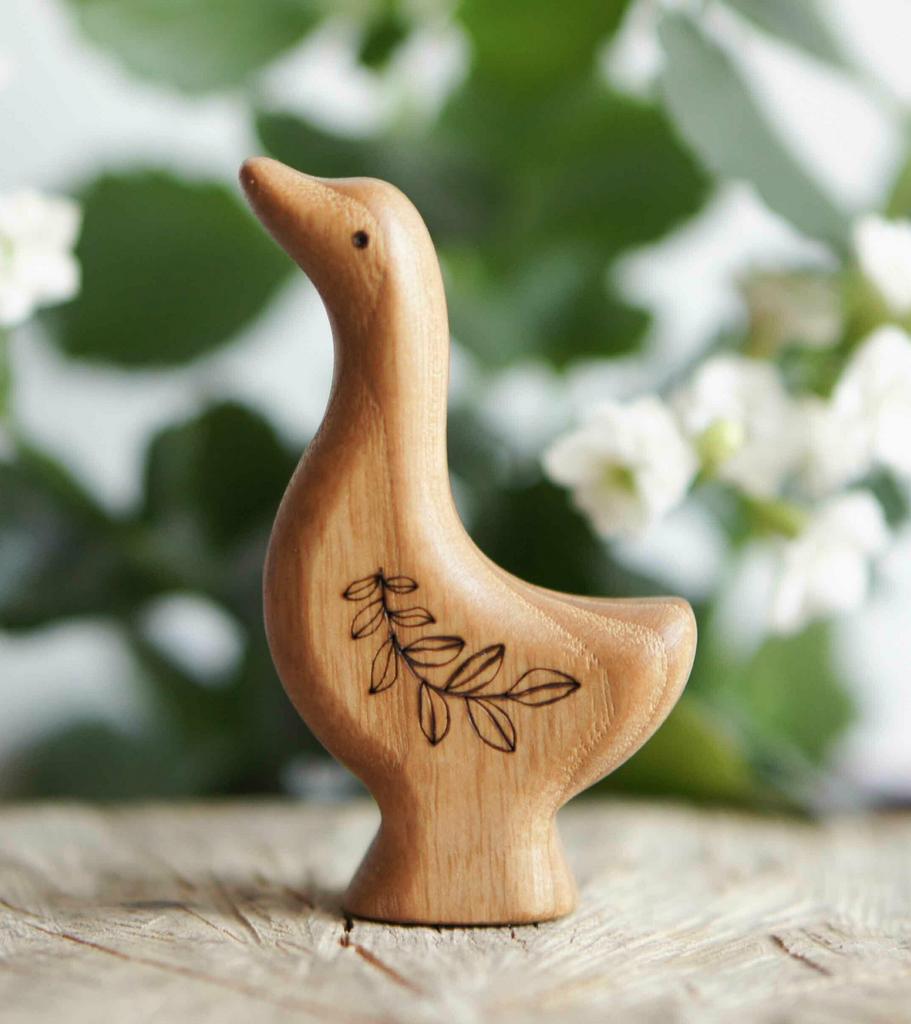 Goose wooden toy (head up)
