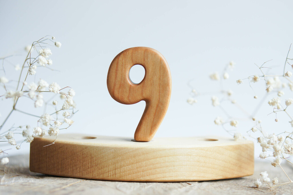 Wooden number 9