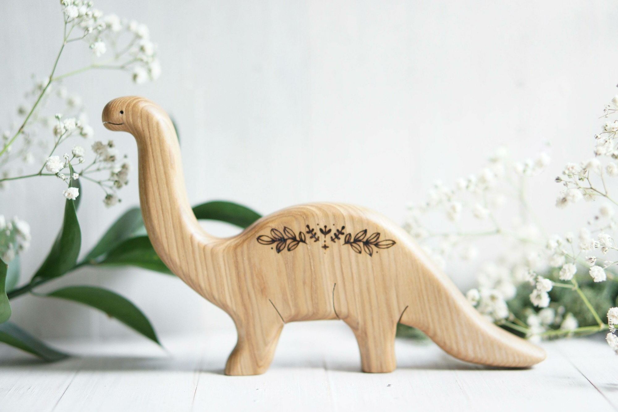 Brontosaurus wooden toy (dad)
