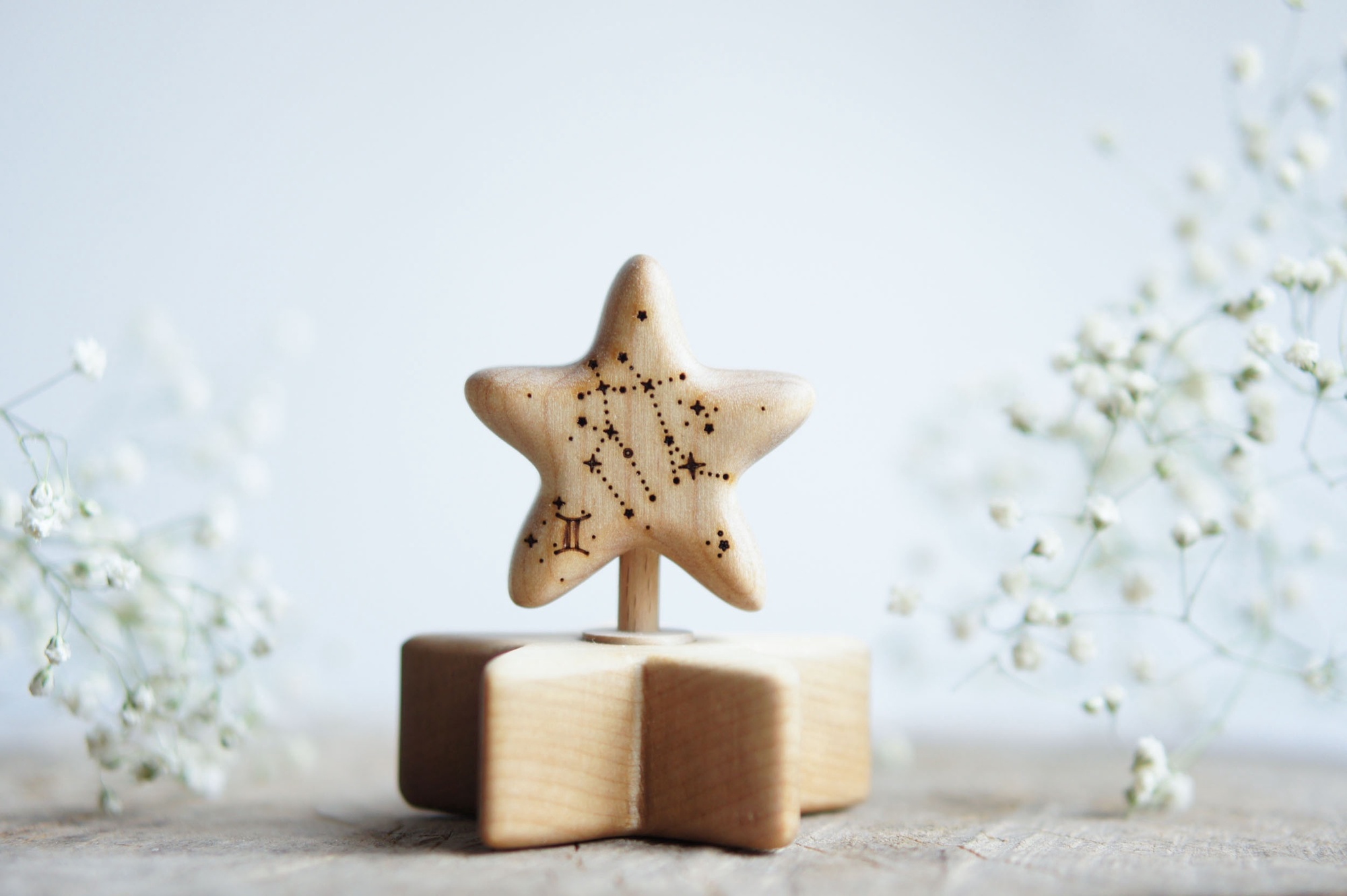 Wooden star zodiac Gemini