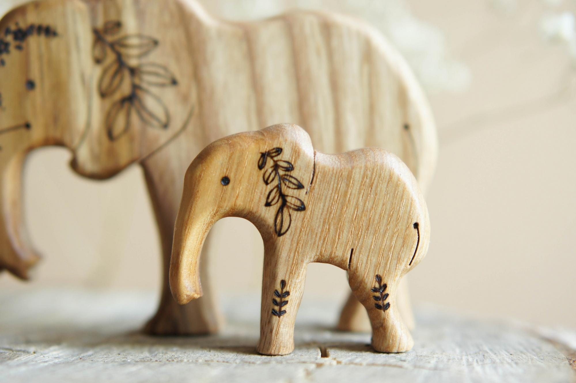 Wooden elephant toy