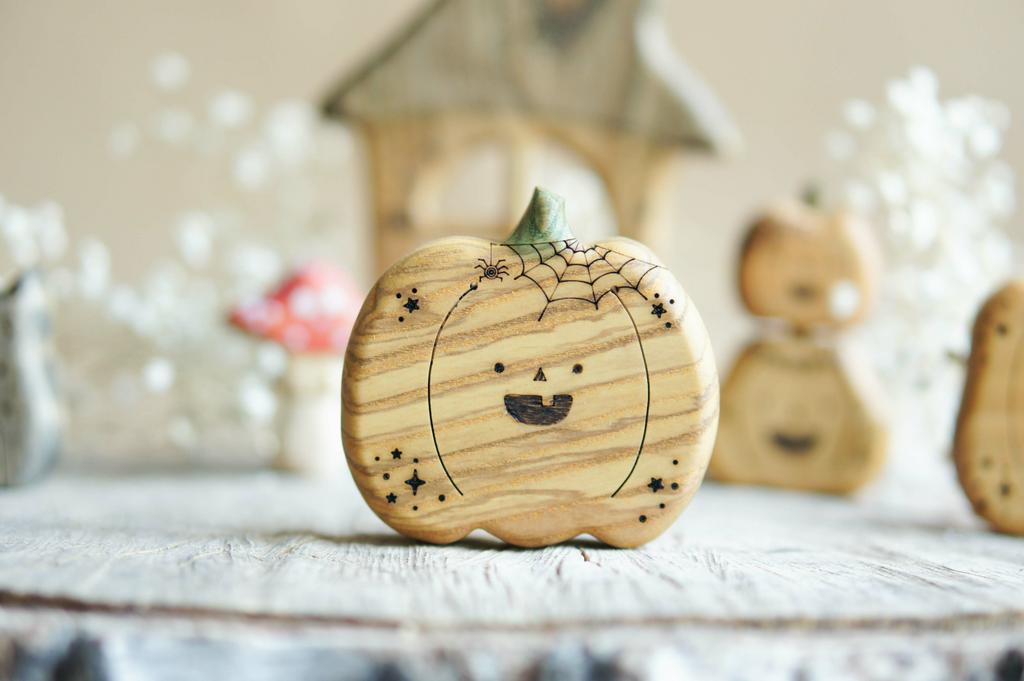 Wooden pumpkin toy (painted)