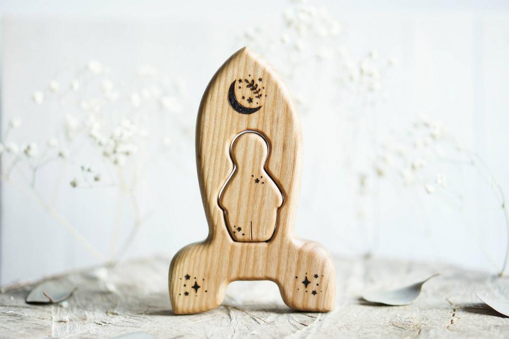 Wooden puzzle rocket