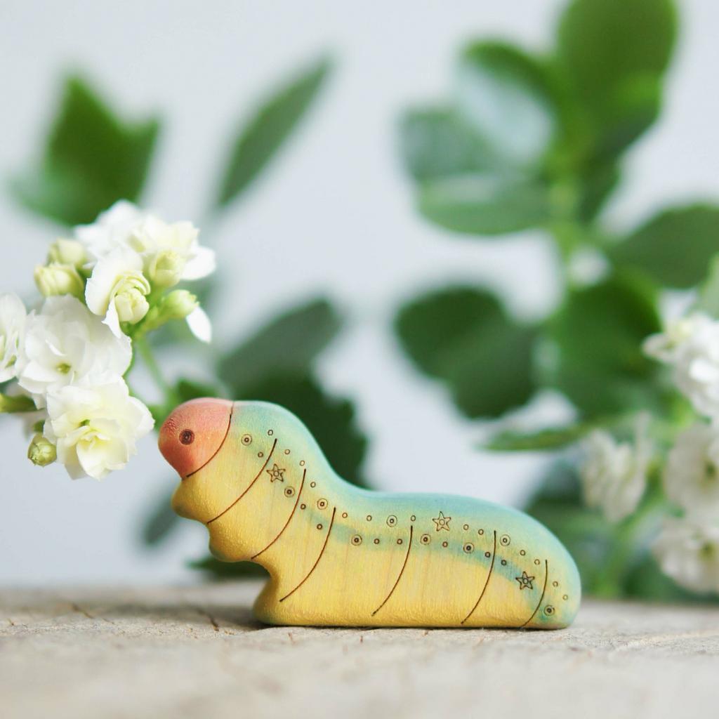 Caterpillar wooden toy