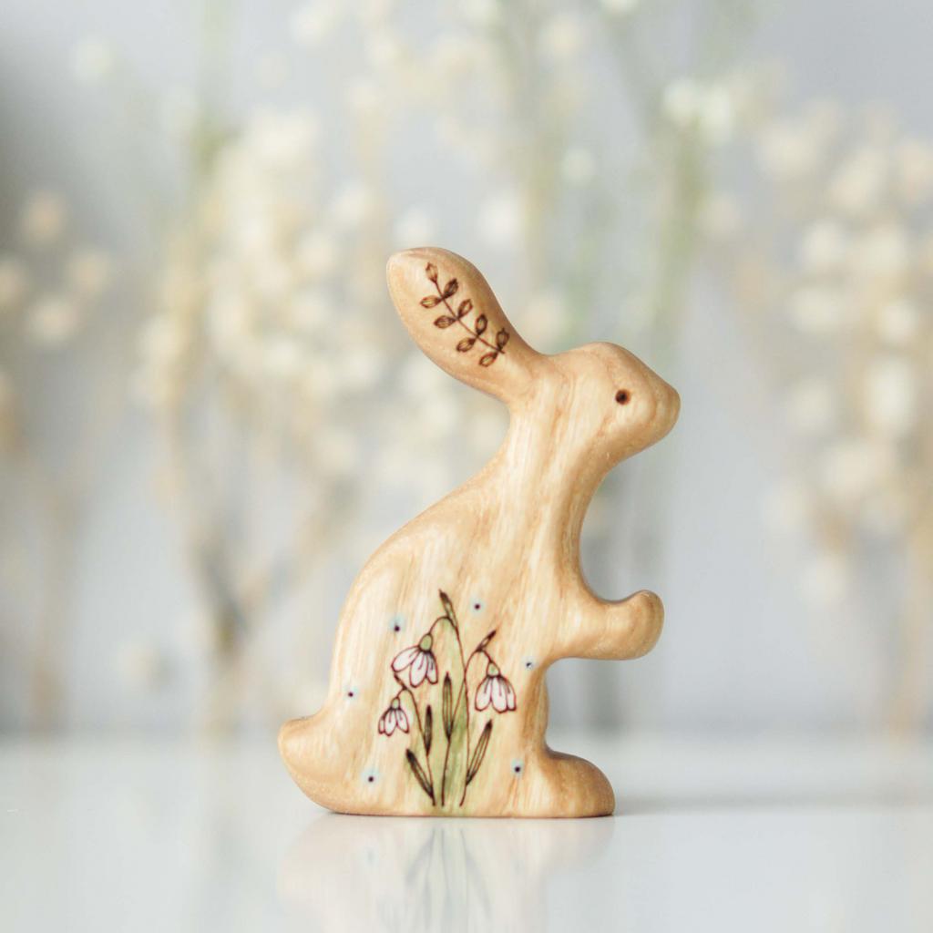 Bunny wooden toy (color)