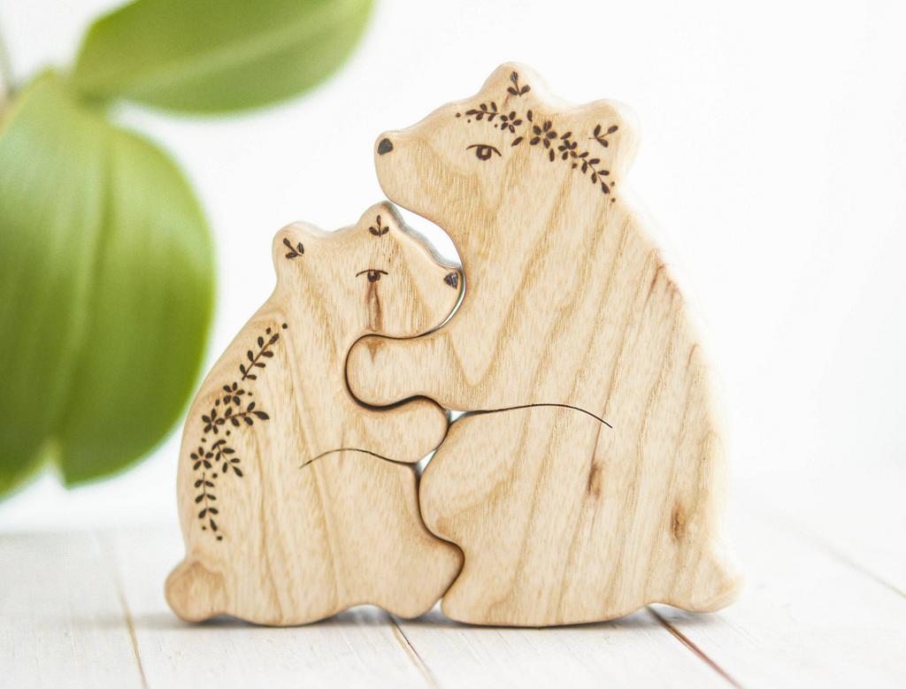Wooden bear family puzzle