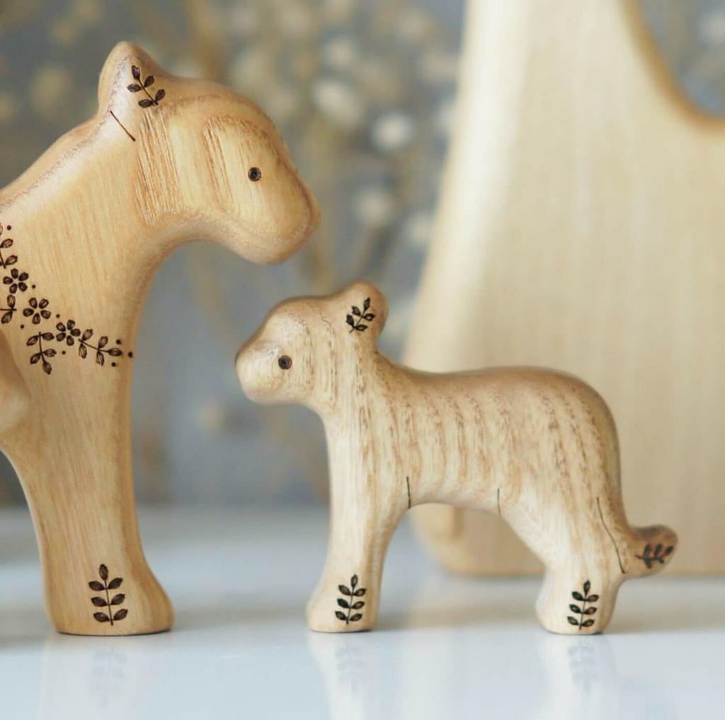 Lion standing baby wooden toy (colored)